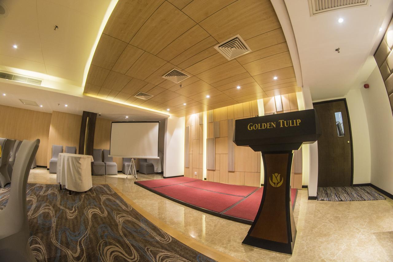 Golden Tulip The Grandmark Dhaka Exterior photo